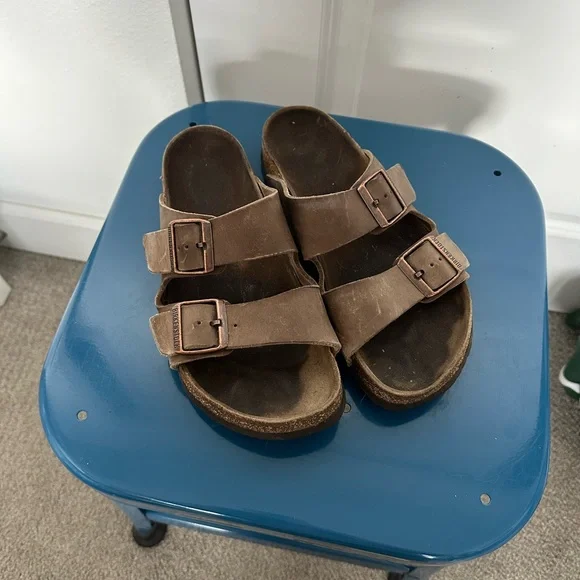 Birkenstock Arizona Leather Sandals in Stone Women’s Size 38 - Picture 1 of 7